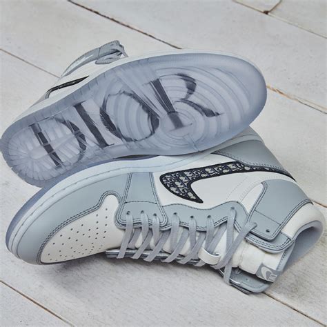 s'eakers dior|where to buy dior sneakers.